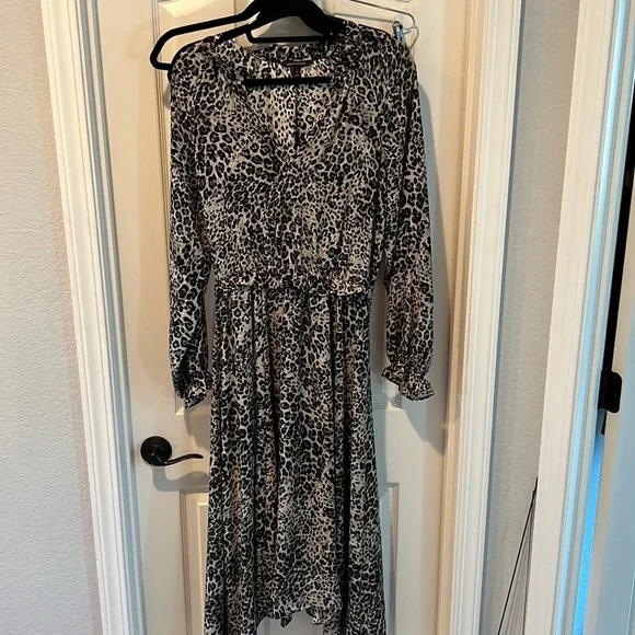 fitted lace wedding dress Banana Republic Gray Leopard Dress – Vintage Village main image 0